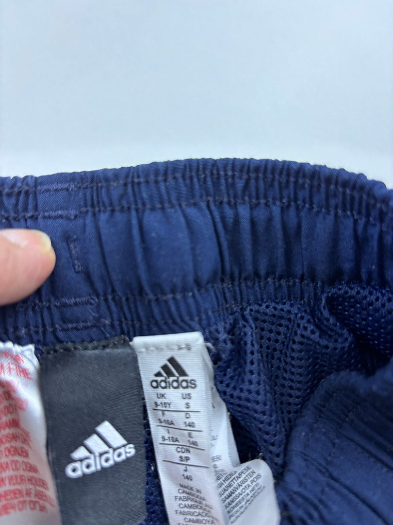 Short de sport Adidas - 10 ans / 140 cm - Bleu marine - État : Excellent