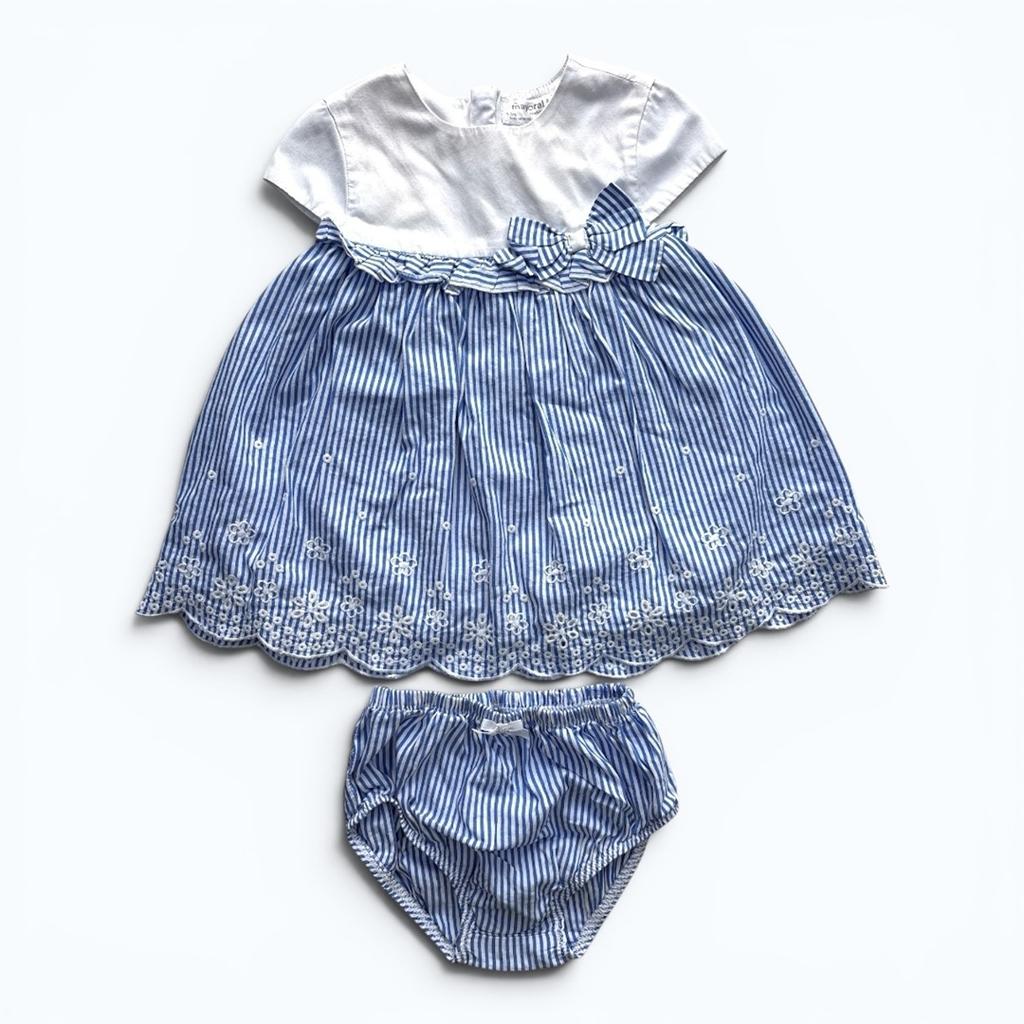 Robe Mayoral - 6-9 mois - Bleu - État : Excellent
