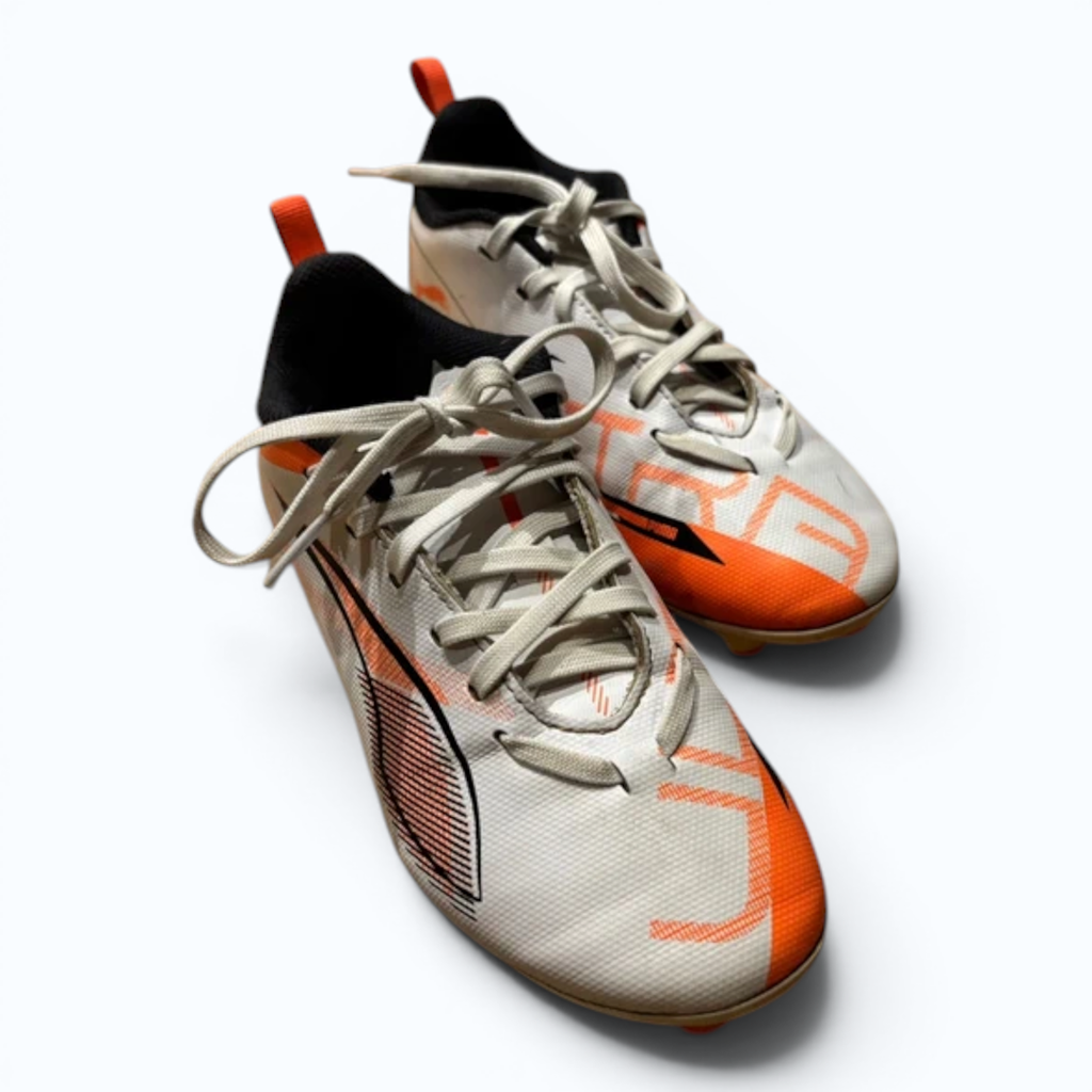Crampons football Puma T34