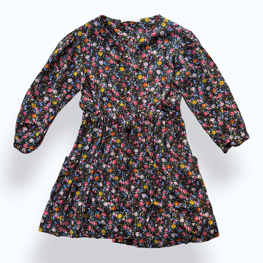 Robe Courte Zara - 9 Ans / 134 Cm - Noir - État : Excellent