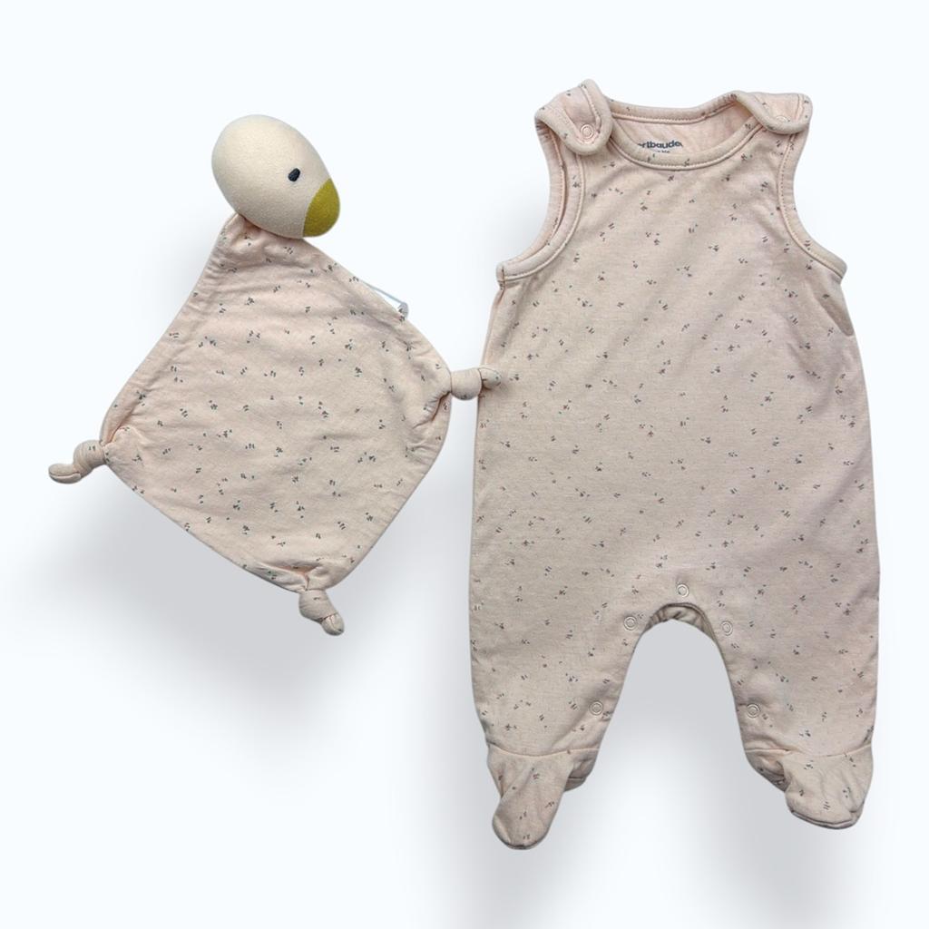 Combinaison et doudou assorti Vertbaudet - 1 Mois - Rose - État : Très Bon